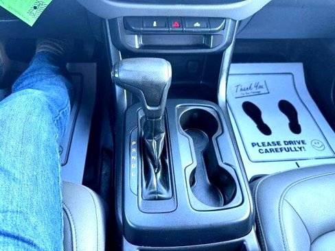 Used 2018 Chevrolet Colorado W/T image 20