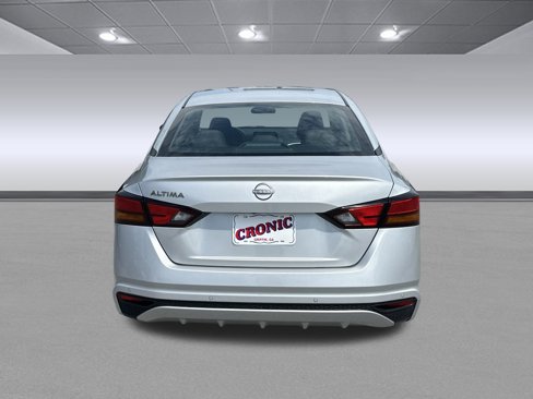 Used 2024 Nissan Altima 2.5 S image 4
