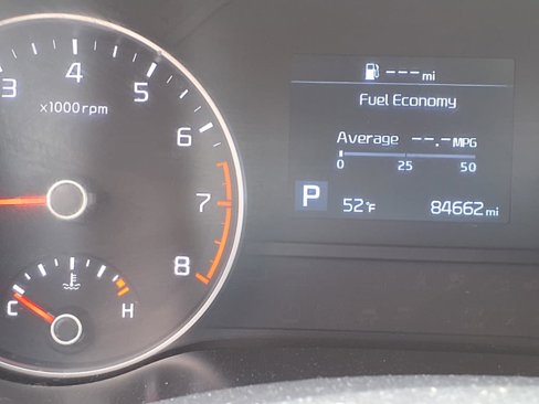 Used 2020 Kia Sportage LX image 17