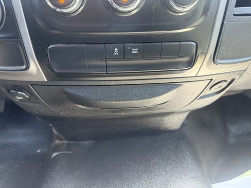 Used 2017 RAM 1500 Tradesman w/ Power & Remote Entry Group image 12
