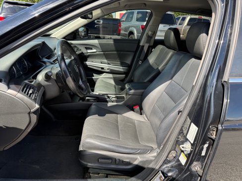 Used 2015 Honda Crosstour EX-L image 9