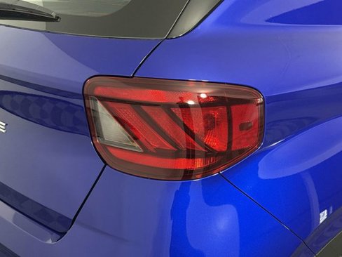 New 2025 Hyundai Venue SEL image 28