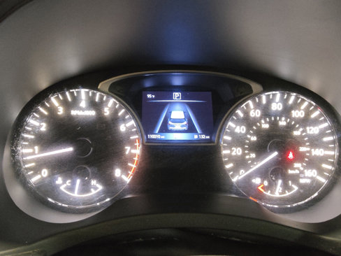Used 2020 Nissan Pathfinder S image 23
