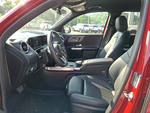 Used 2020 Mercedes-Benz GLB 250 4MATIC image 13