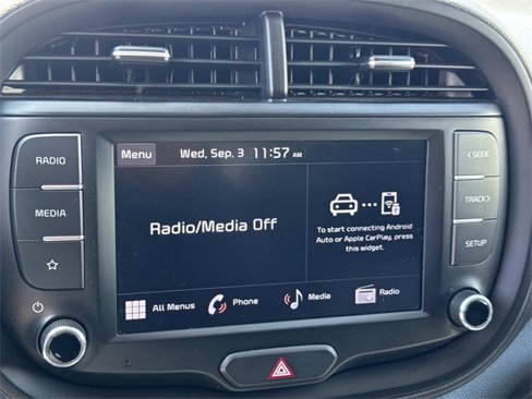 Used 2023 Kia Soul LX w/ LX Technology Package image 27
