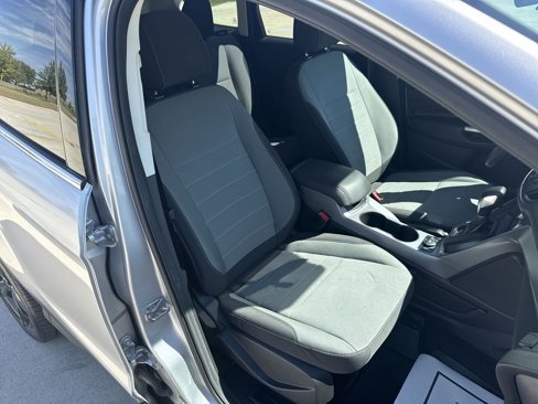 Used 2016 Ford Escape SE w/ SE Cold Weather Package image 20