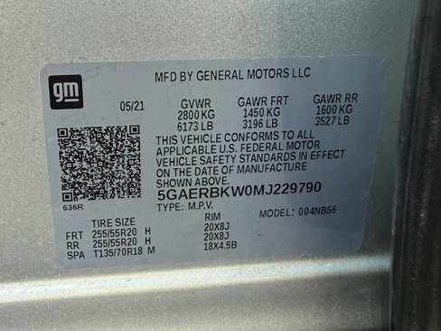 Used 2021 Buick Enclave Essence w/ Sport Touring Edition image 28