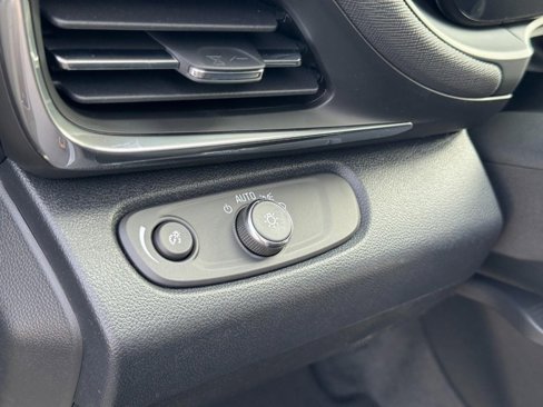 New 2025 Buick Envista Preferred w/ Convenience II Package image 16