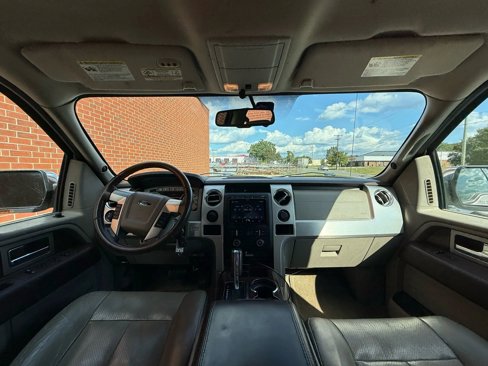 Used 2010 Ford F150 Platinum image 18