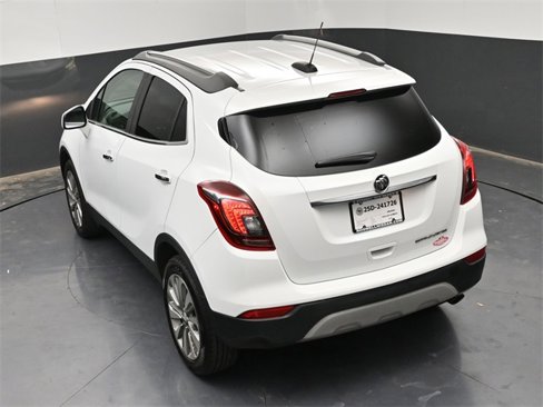 Used 2020 Buick Encore Preferred image 27