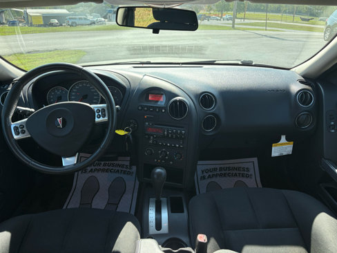 Used 2007 Pontiac Grand Prix w/ Preferred Package image 16