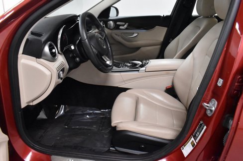 Used 2017 Mercedes-Benz C 300 4MATIC Sedan image 12