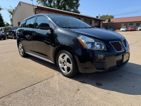 Used 2009 Pontiac Vibe w/ Preferred Package image 3