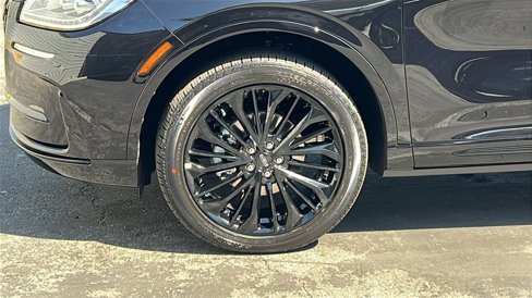 New 2025 Lincoln Corsair Reserve w/ Jet Appearance Package image 12