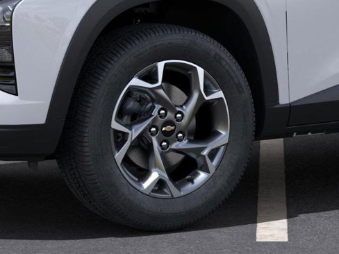 New 2025 Chevrolet Trax LT w/ Driver Confidence Package image 33