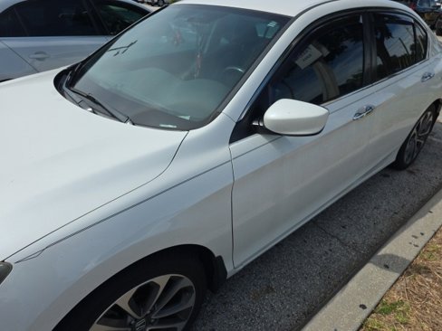Used 2014 Honda Accord Sport image 2