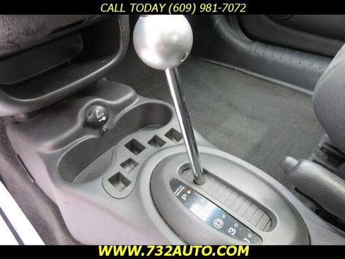 Used 2004 Chrysler PT Cruiser image 13