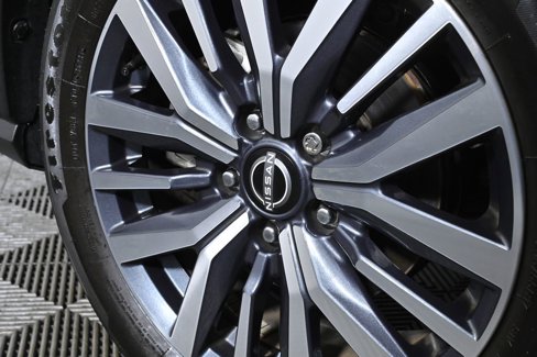 Certified 2024 Nissan Kicks SV image 30