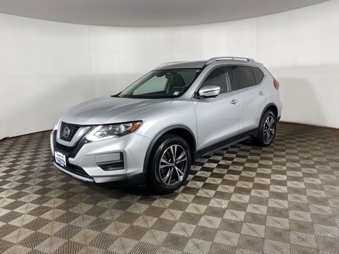 Used 2019 Nissan Rogue SV w/ Premium Package image 6