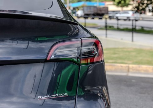 Used 2022 Tesla Model Y Performance image 25