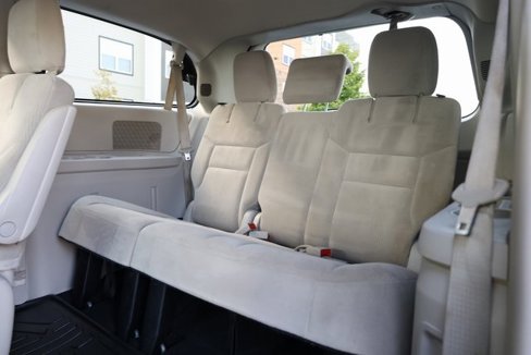 Used 2016 Dodge Grand Caravan SE w/ Quick Order Package 29E SE image 24