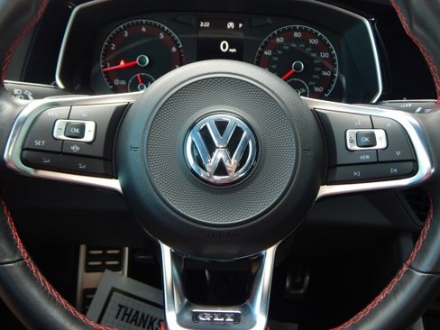 Used 2020 Volkswagen Jetta GLI image 25