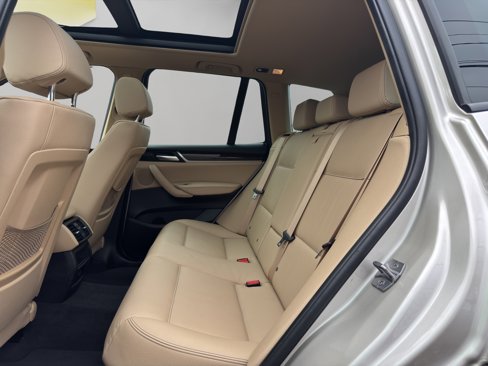 Used 2017 BMW X3 xDrive28i image 13