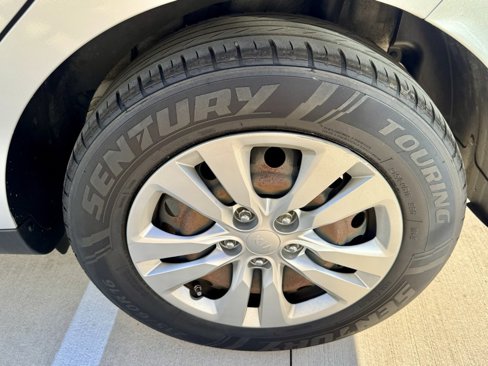 Used 2020 Kia Soul LX image 9