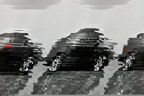 Used 2020 Ford Fusion SE image 13