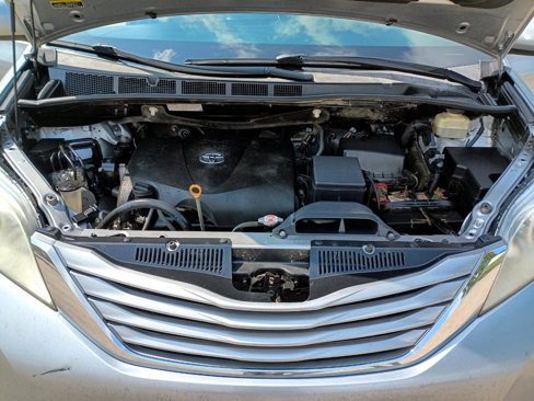 Used 2017 Toyota Sienna LE image 38