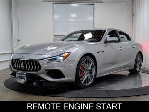 Used 2018 Maserati Ghibli S GranSport image 4