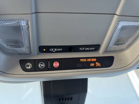 Used 2024 Chevrolet Equinox LS w/ LS Convenience Package image 42
