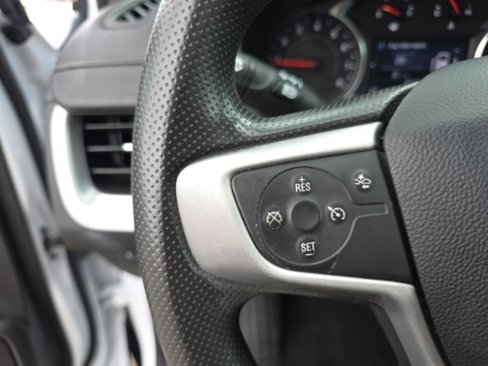 Used 2023 GMC Terrain SLE w/ Driver Convenience Package image 15