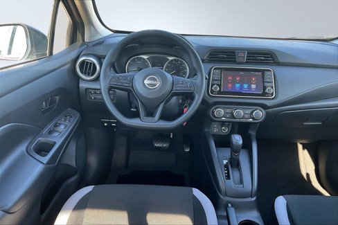 Used 2025 Nissan Versa S w/ Trunk Package image 5