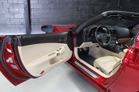 Used 2009 Chevrolet Corvette Coupe w/ Preferred Equipment Group image 28