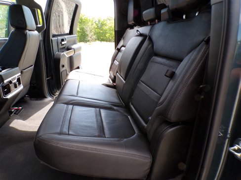 Used 2020 GMC Sierra 3500 Denali w/ Denali Ultimate Package image 33
