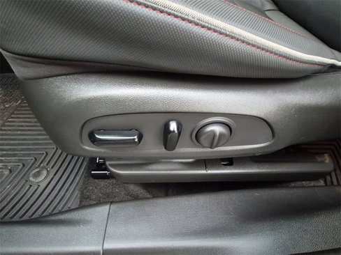 Used 2022 Chevrolet TrailBlazer RS w/ Technology Package image 19