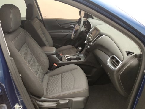 Used 2021 Chevrolet Equinox LT image 21