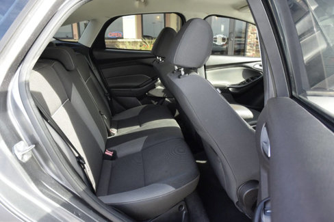 Used 2014 Ford Focus SE image 28