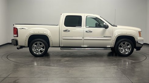 Used 2012 GMC Sierra 1500 SLT w/ SLT White Diamond Edition image 9