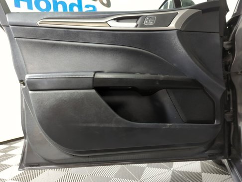 Used 2019 Ford Fusion SEL image 8