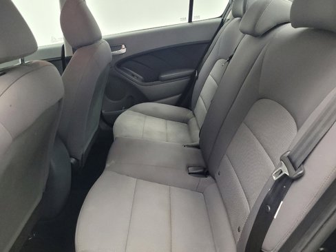 Used 2018 Kia Forte LX w/ LX Rear Camera Package image 18