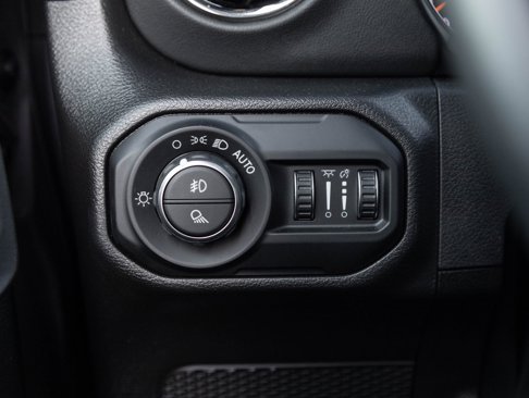 Used 2022 Jeep Gladiator Overland image 20