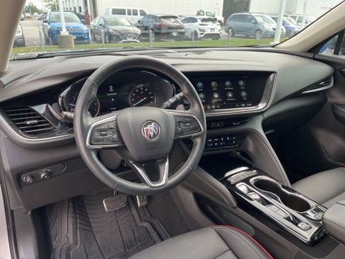 Used 2022 Buick Envision Essence w/ Sport Touring Package image 10
