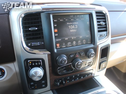 Used 2016 RAM 1500 Laramie w/ Convenience Group image 15