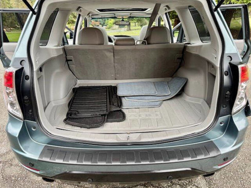 Used 2010 Subaru Forester 2.5X Limited image 24