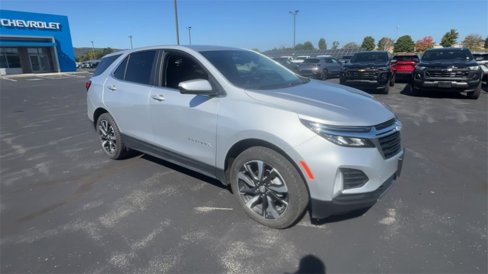 Certified 2022 Chevrolet Equinox LT image 2