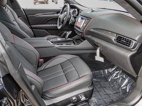 New 2023 Maserati Levante Modena image 18