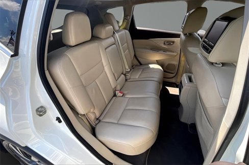 Used 2017 Nissan Murano Platinum image 27