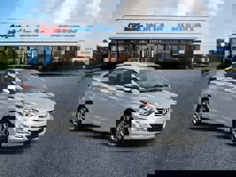 Used 2015 Hyundai Elantra SE w/ Option Group 02 image 7